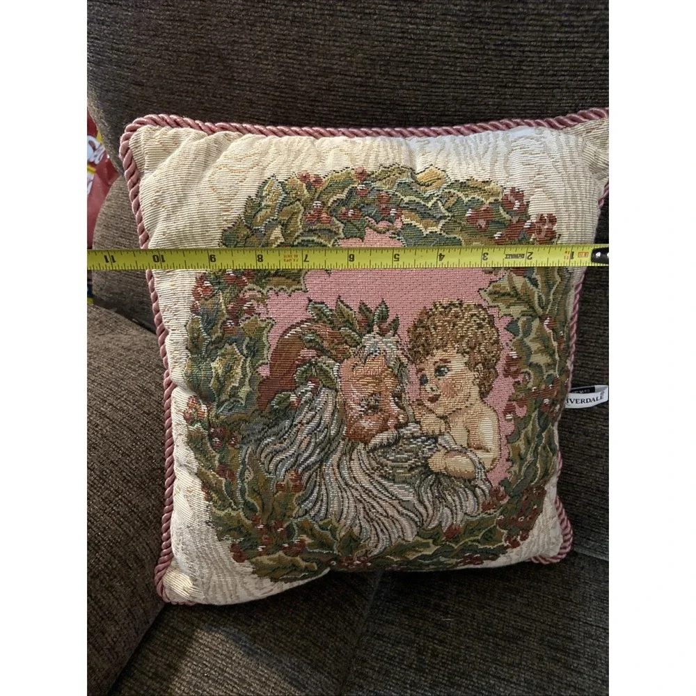 Riverdale Tapestry Throw Pillow Vtg USA Old fashioned Santa with Baby Kid Wreath